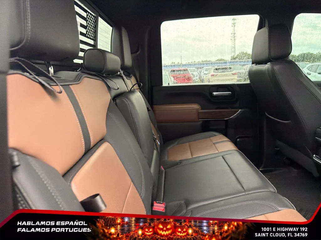 Used 2023 Black Chevrolet High Country image 31