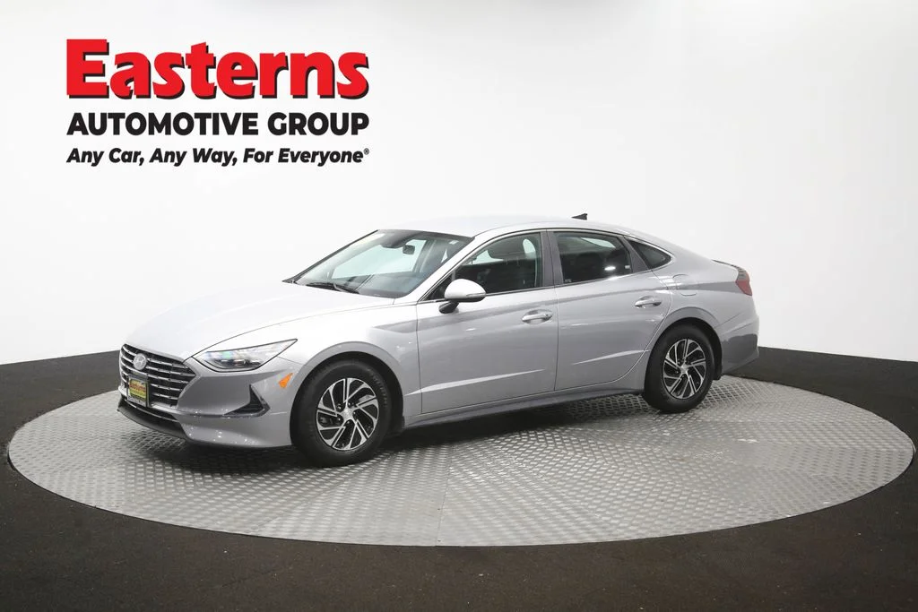 Used 2023 Silver Hyundai Blue image 59