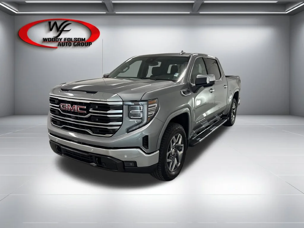 New 2026 Sterling Metallic GMC SLT image 3