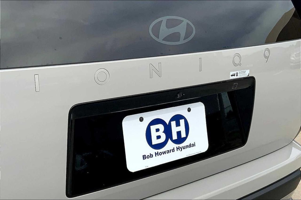 2026 Hyundai IONIQ 9 S - Photo 15