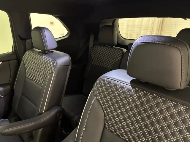 Certified Used 2026 Ebony Twilight Metallic GMC Denali image 18
