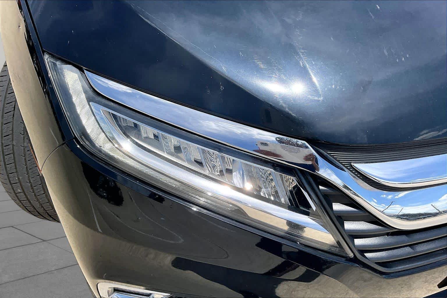 Used 2019 Crystal Black Pearl Honda Elite image 27