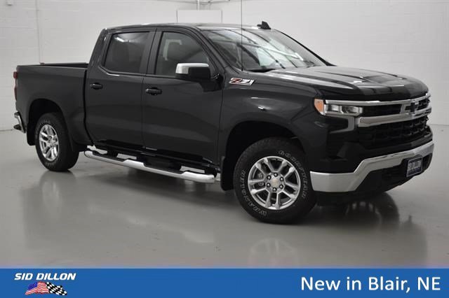 New 2026 Black Chevrolet LT image 12