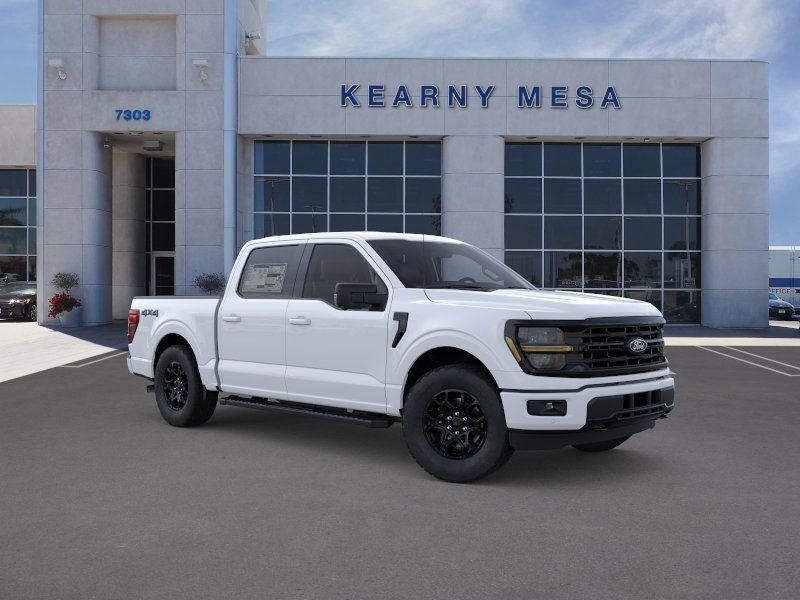 New 2026 Oxford White Ford XLT image 7