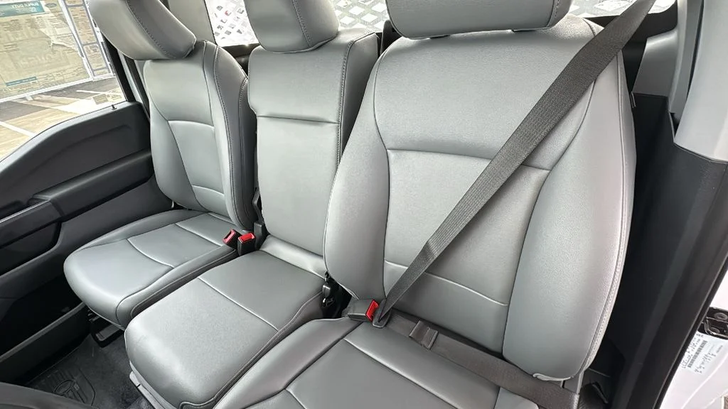 New 2024 Oxford White Ford F-450® XL image 14