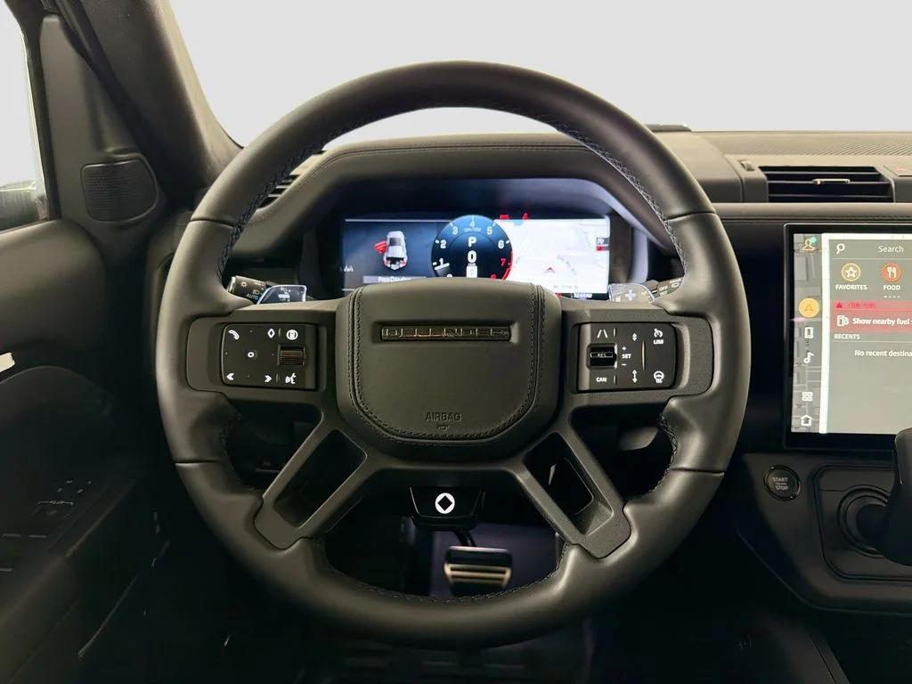 New 2026 Narvik Black Land Rover OCTA Black image 24