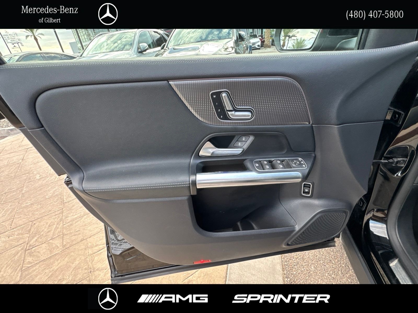 Used 2023  Mercedes-Benz GLA 250 image 11