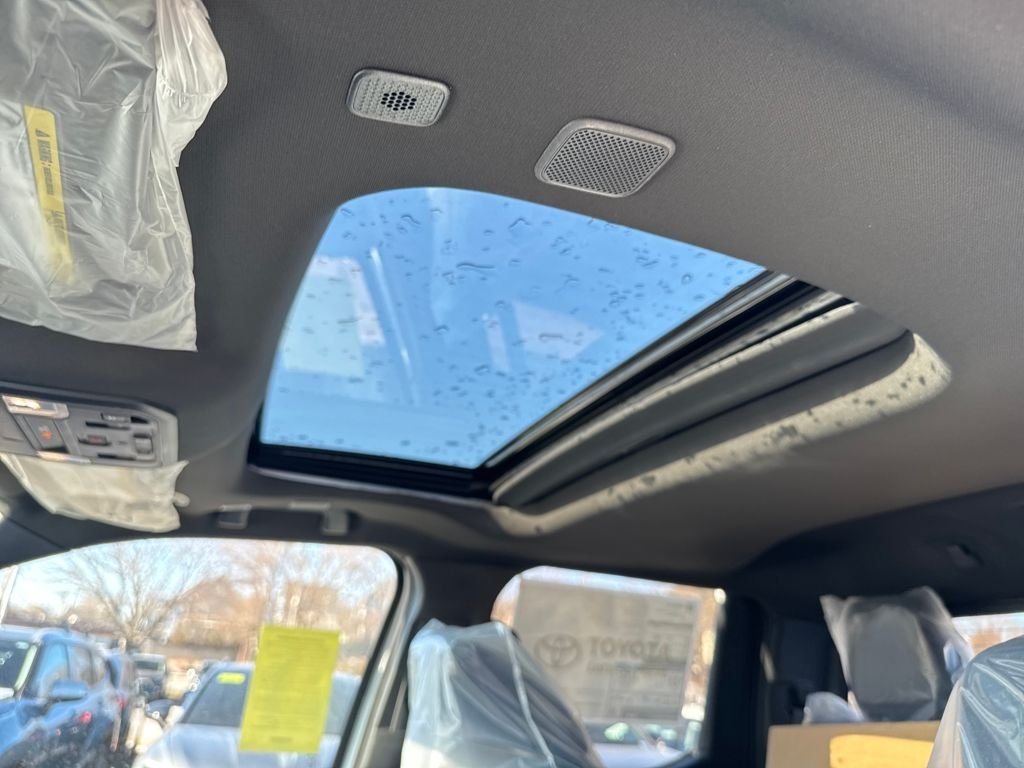 2025 Toyota Tacoma TRD Off Road - Photo 19