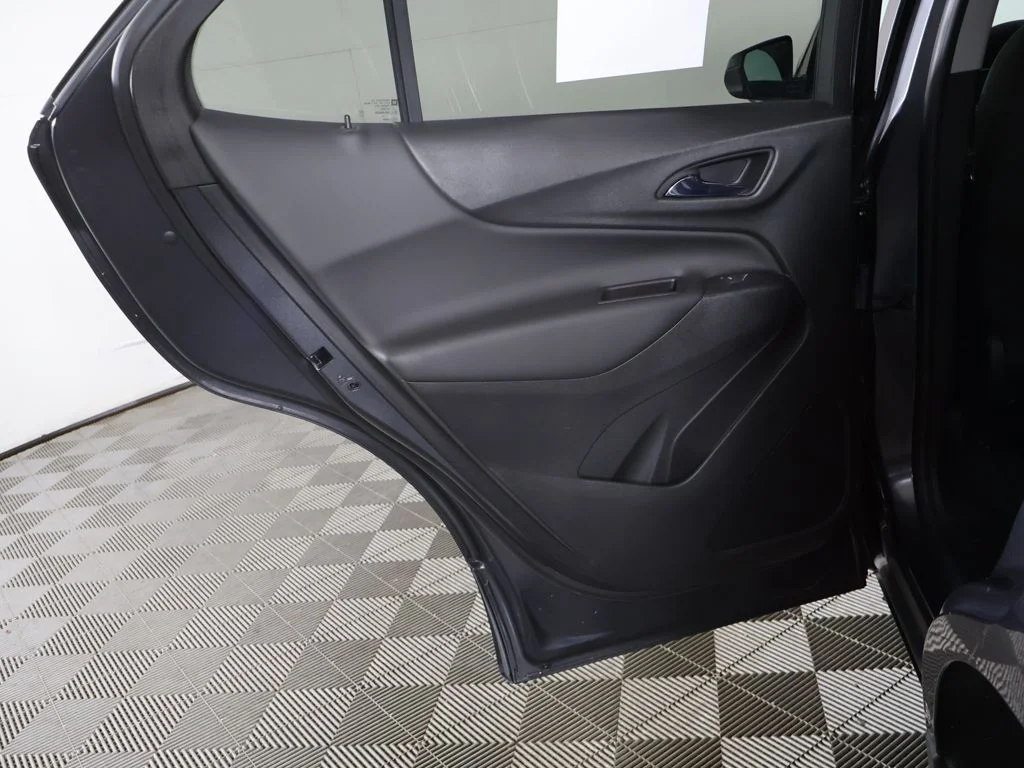 Used 2022 Gray Chevrolet LT image 21