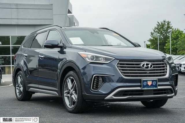 2017 Hyundai Santa Fe Limited Ultimate FWD's photo