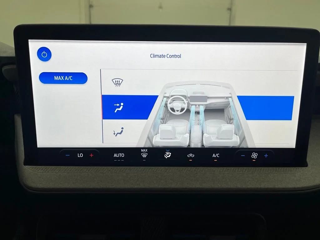 Used 2025 Gray Ford XLT image 6