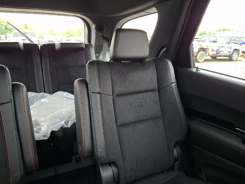 New 2026 White Knuckle Clear-Coat Exterior Paint Dodge GT Plus image 15