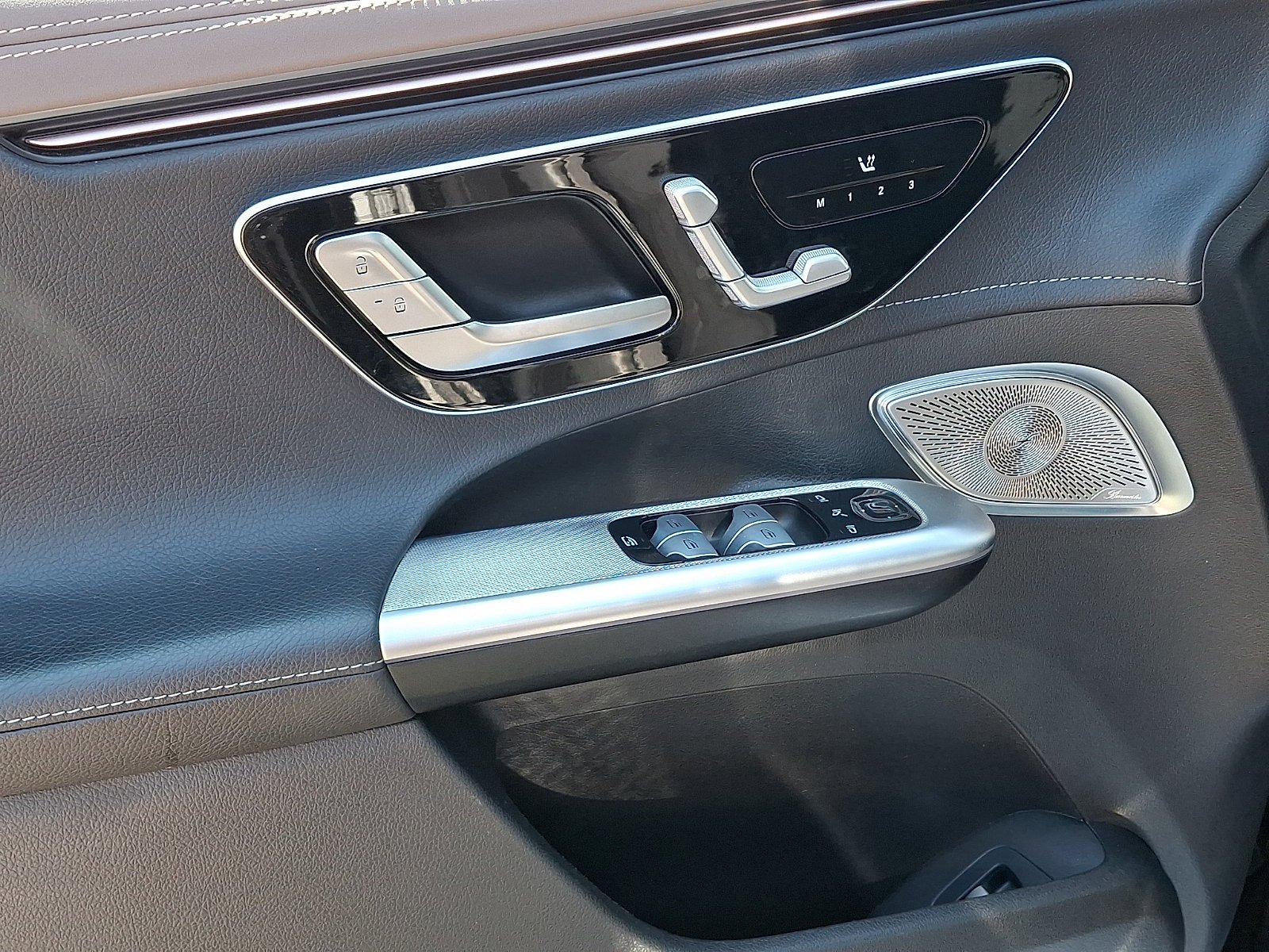 Used 2023 Obsidian Black Metallic   197 Mercedes-Benz EQE 350 image 12