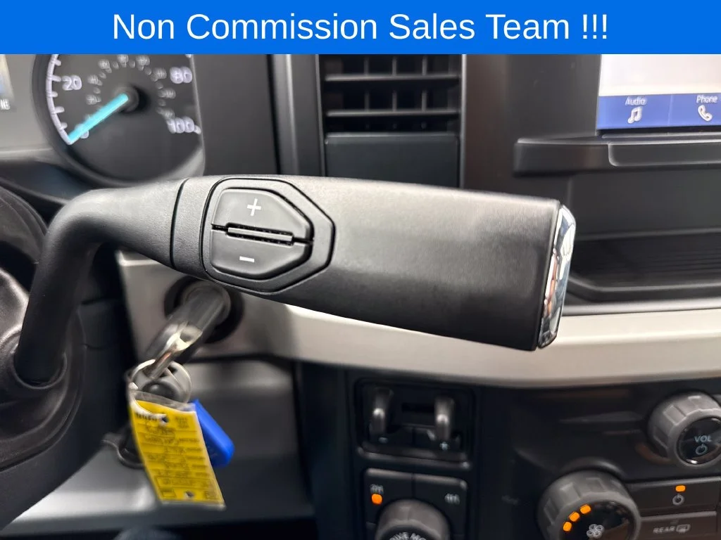 New 2027 Gray Ford XLT image 31