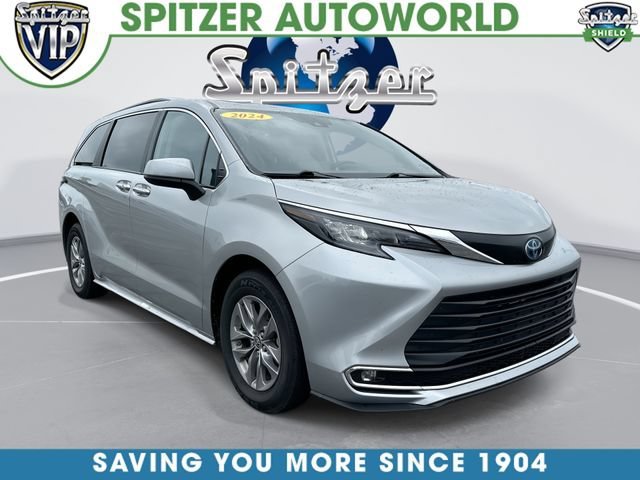 2024 Toyota Sienna XLE