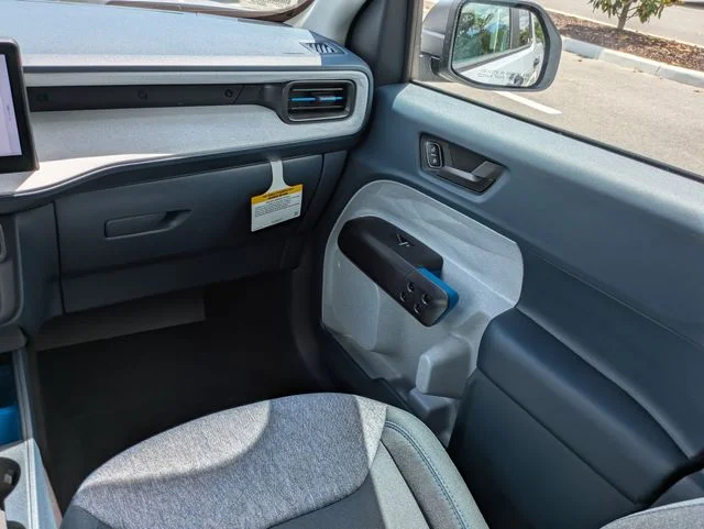 New 2026 Space White Metallic Ford XLT image 17