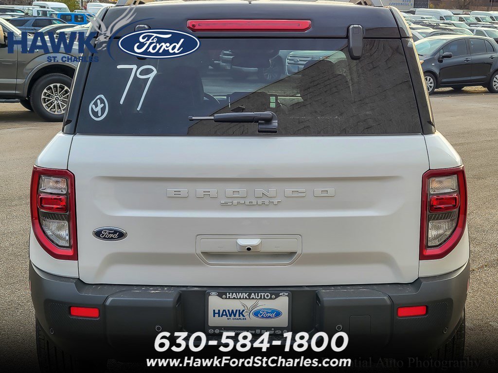 New 2025 Oxford White Ford Outer Banks® image 5