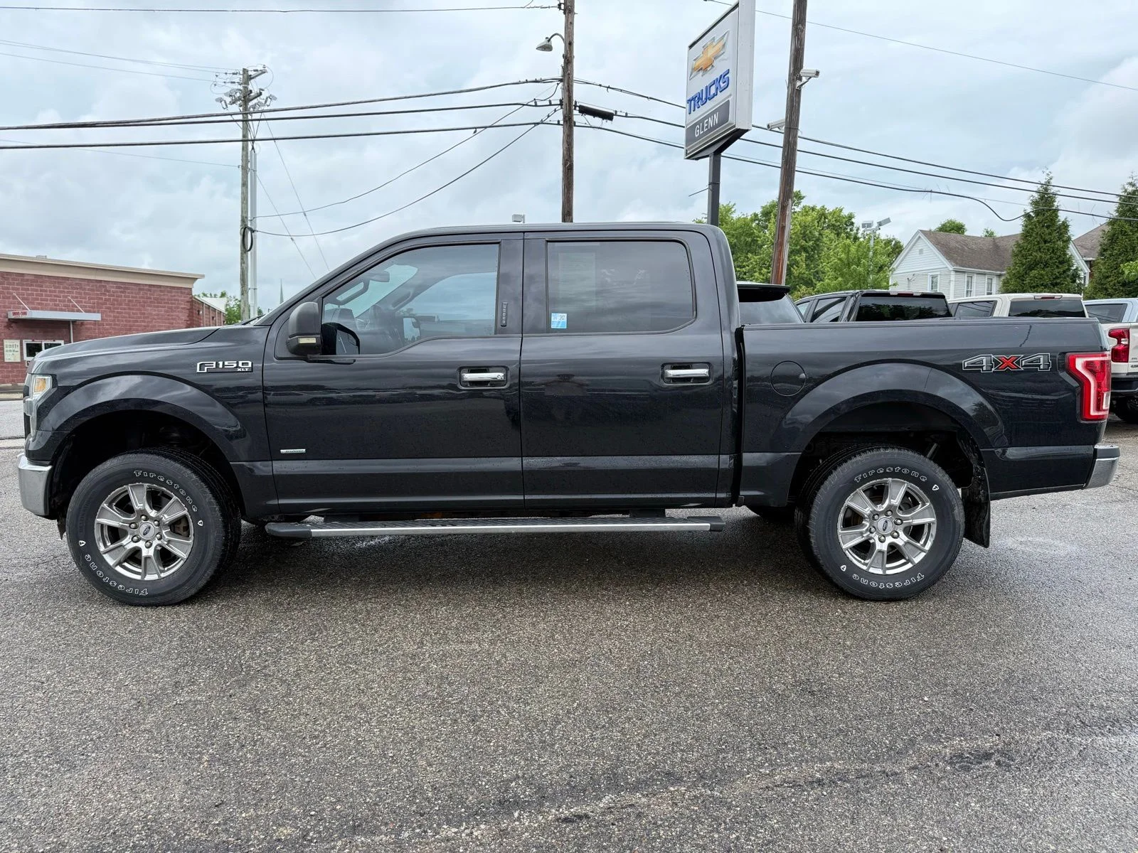 Used 2016 Black Ford XLT image 4
