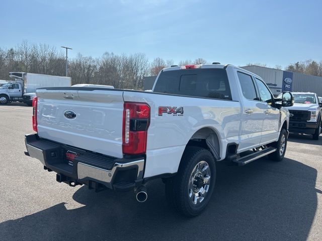 New 2026 Star White Metallic Tri-Coat Ford F-350® Lariat® image 7