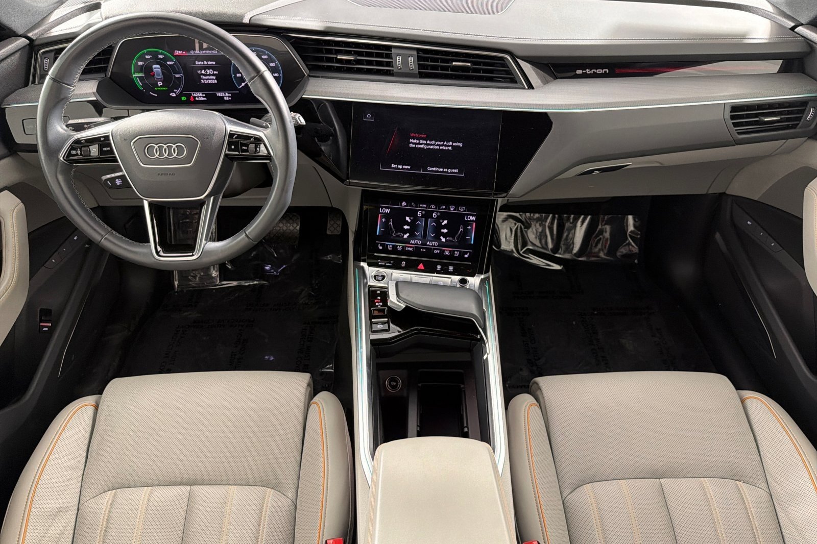Used 2024 Daytona Gray Pearl Effect Audi Prestige quattro image 12