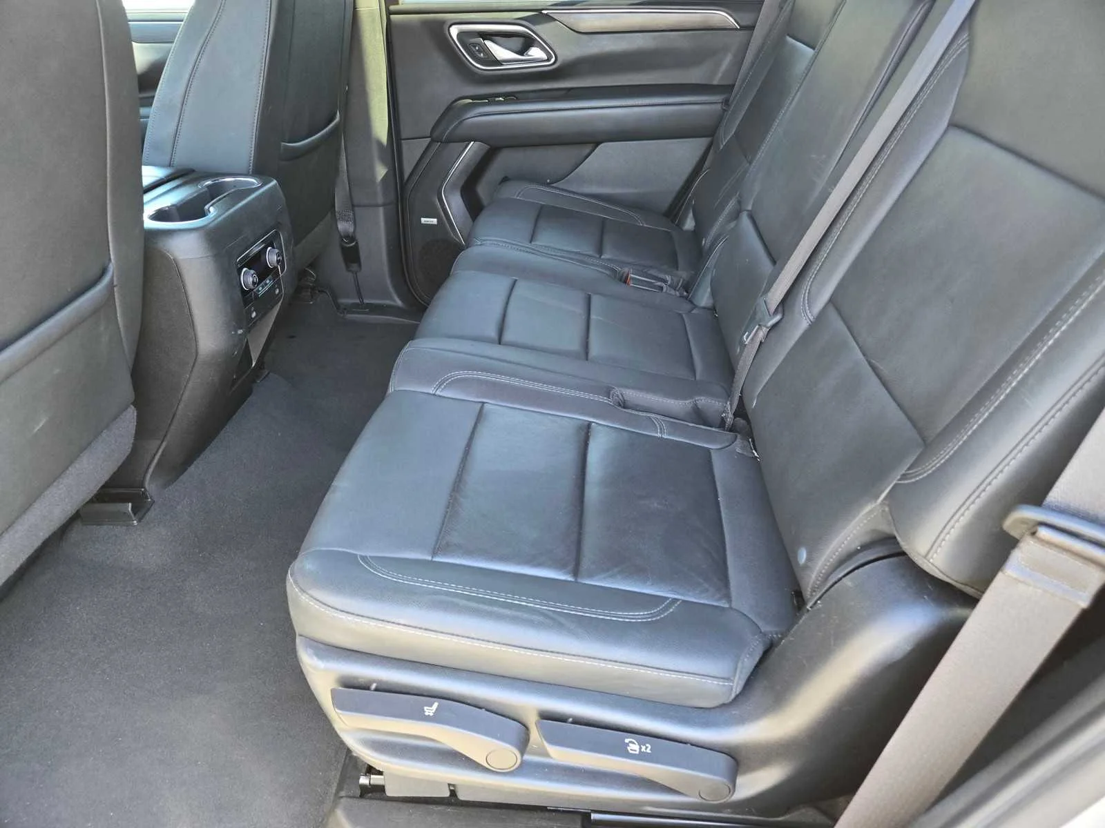 Used 2023 Sterling Gray Metallic Chevrolet LT image 12