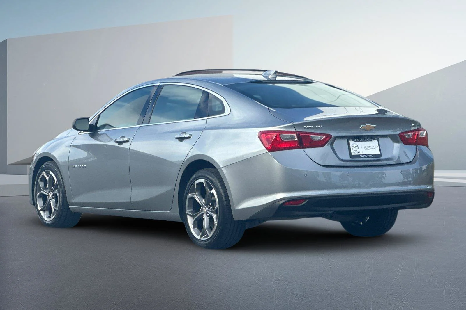 Used 2024 Sterling Gray Metallic Chevrolet LT image 6