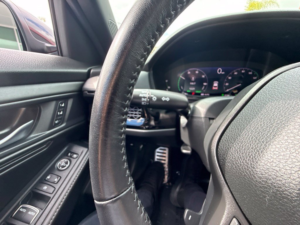 Certified Used 2024  Honda Sport-L image 28