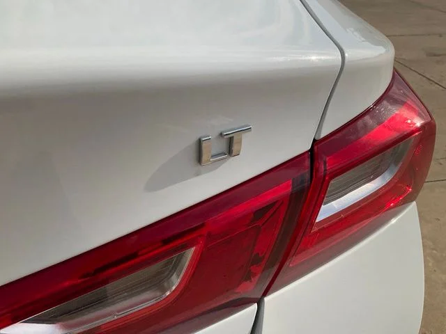 Used 2024 White Chevrolet LT image 31
