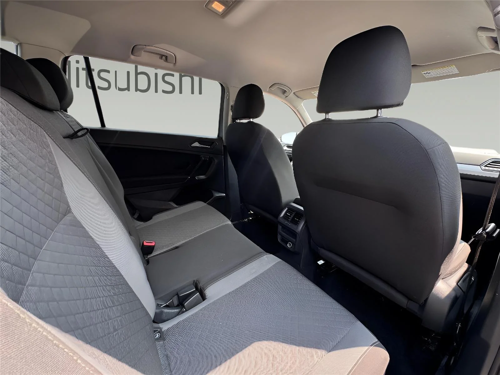Used 2020 Pyrite Silver Metallic Volkswagen S image 24