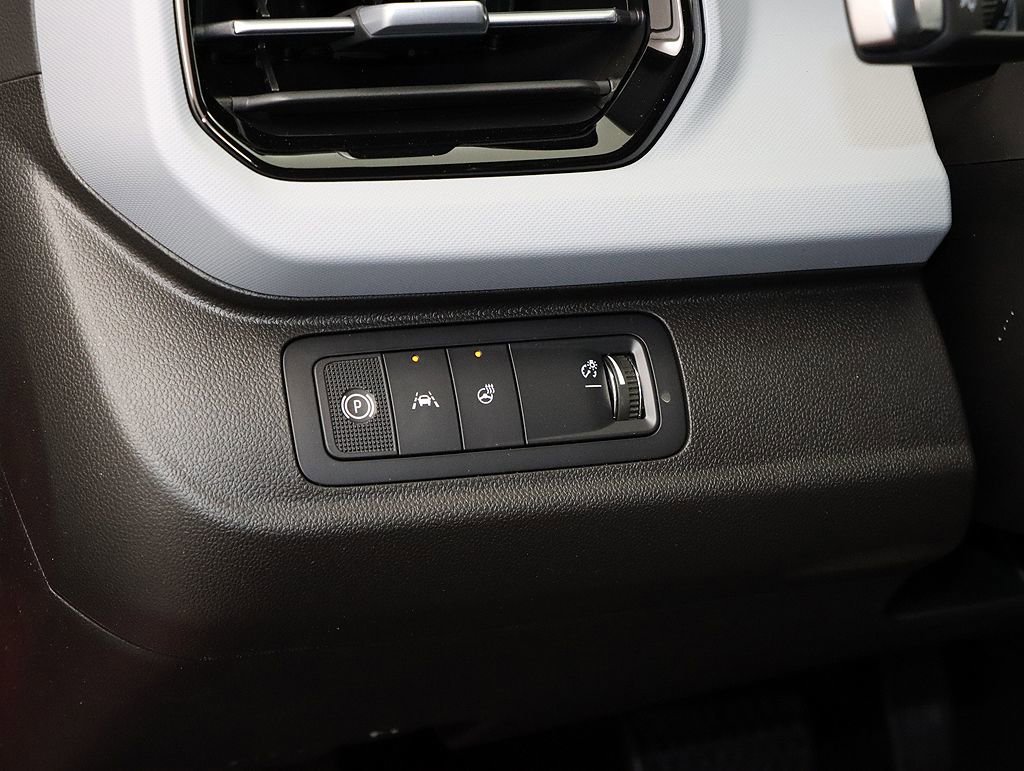 2027 Chevrolet Bolt RS - Photo 27