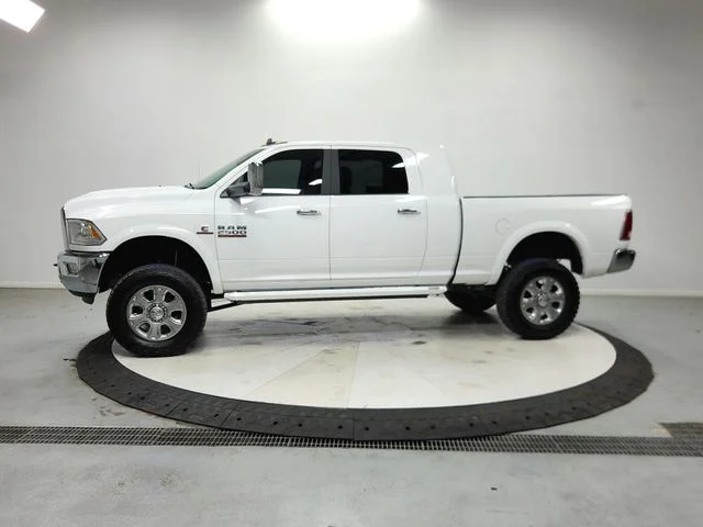 Used 2018 White Ram Laramie image 5