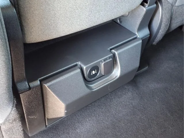 Used 2025  Ford XLT image 24