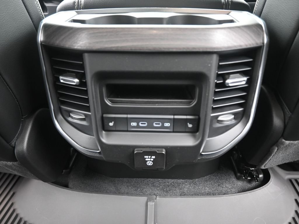 New 2026 Ivory White Tri-Coat Pearl-Coat Exterior Paint RAM Laramie image 27
