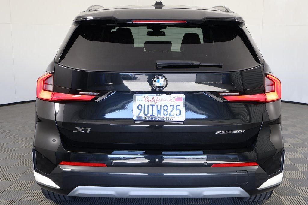 Used 2025 Black BMW xDrive28i image 5
