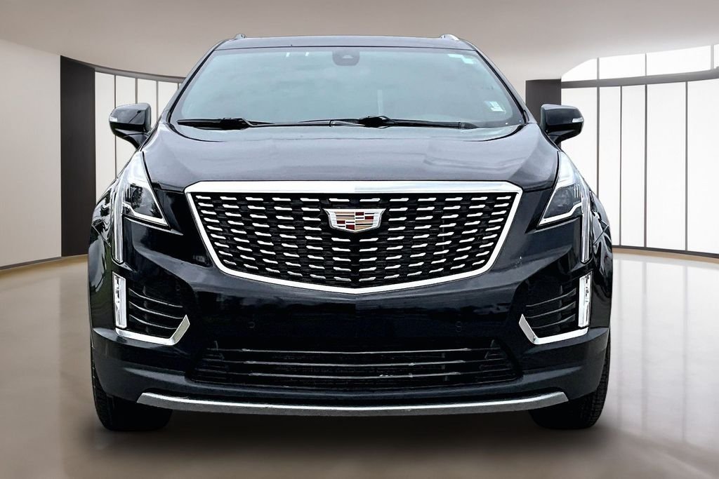 Used 2025 Black Cadillac Premium Luxury image 3