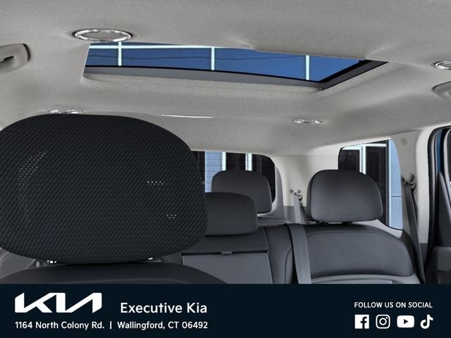 New 2026 Ocean Blue Kia Wind AWD image 27