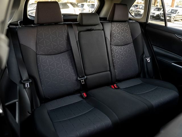 Used 2025 Ice Cap Toyota XLE image 32