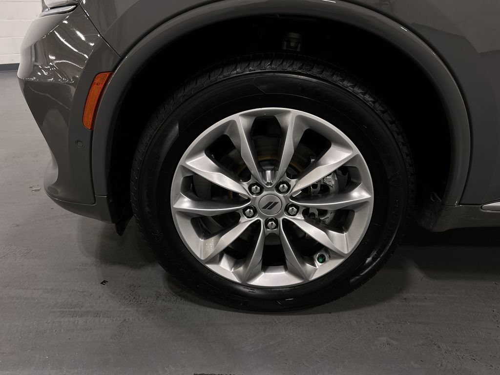 Used 2022 Gray Dodge Citadel image 19