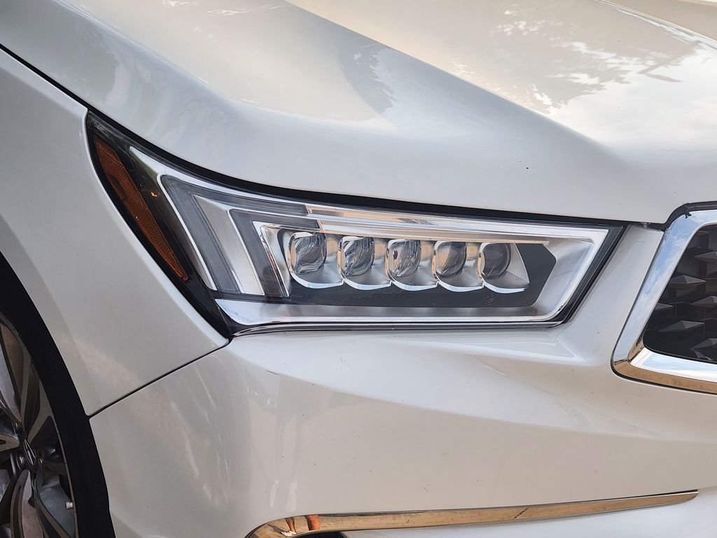 Used 2017 White Diamond Pearl Acura w/Technology Pkg image 7