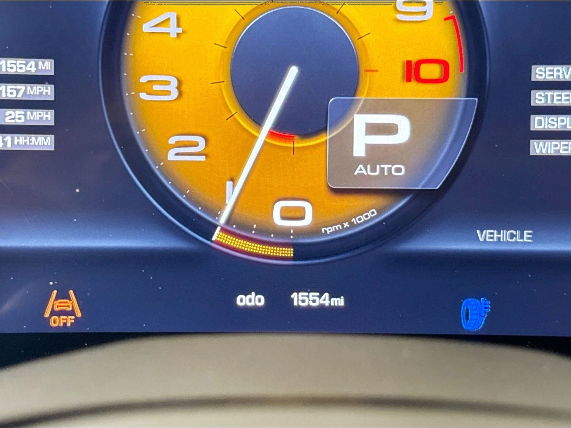 Certified Used 2025 Giallo Triplo Strato Ferrari Base image 13
