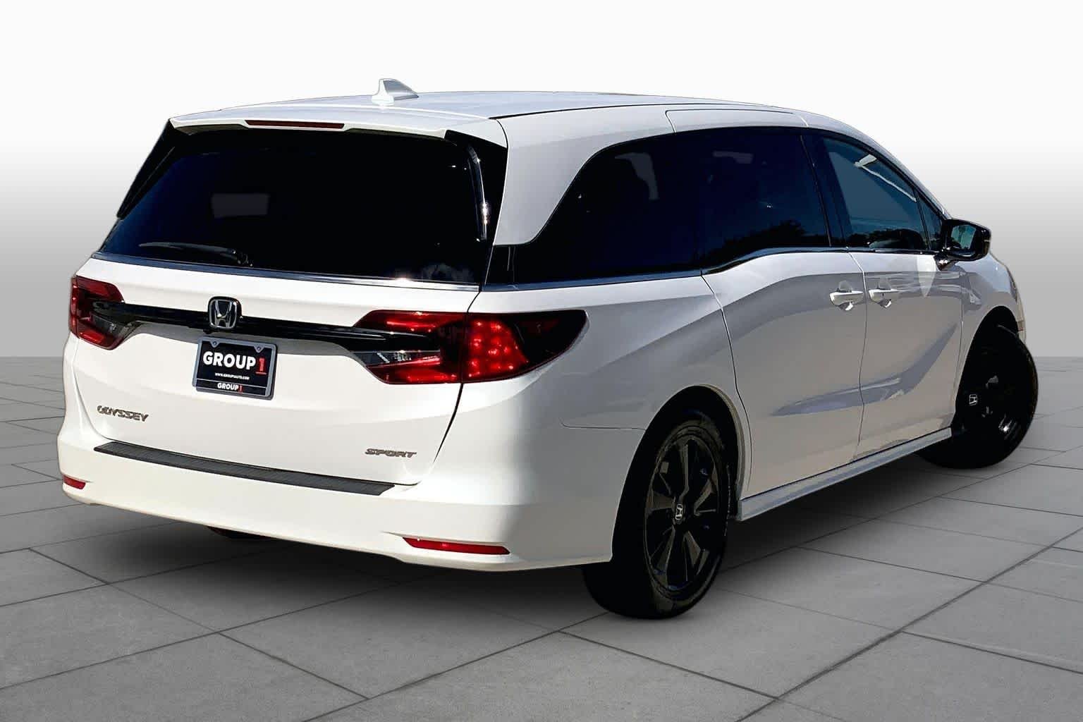 Used 2024 Platinum White Pearl Honda Sport image 13