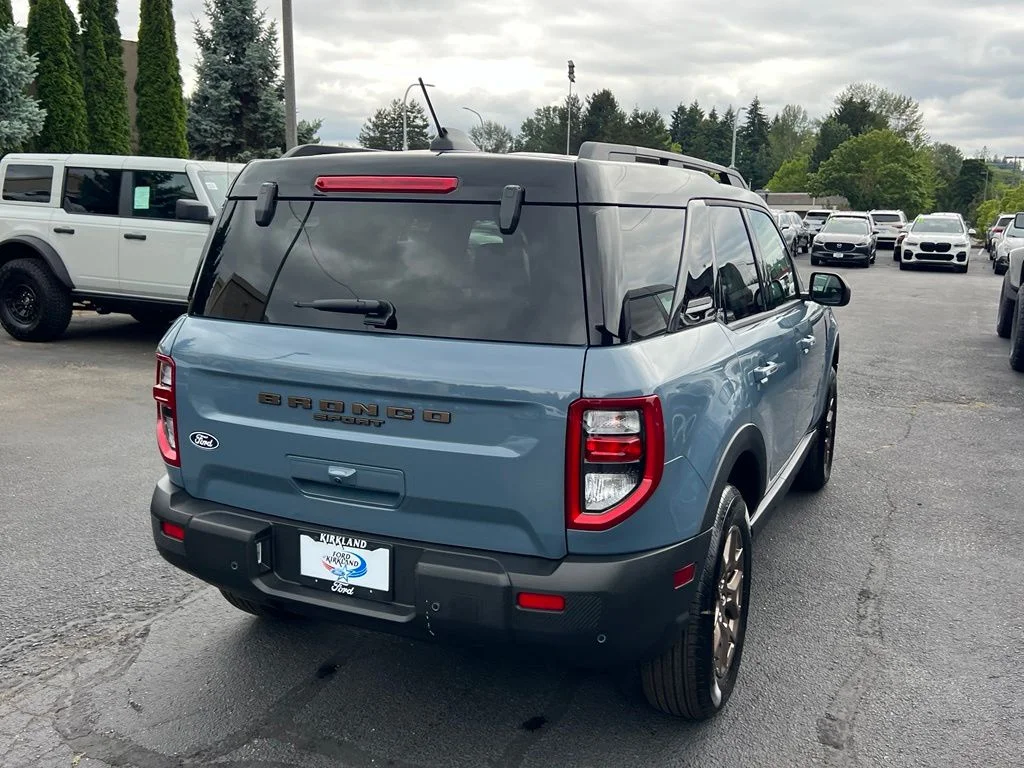 New 2026 Azure Gray Metallic Tri-Coat Ford Big Bend® image 7