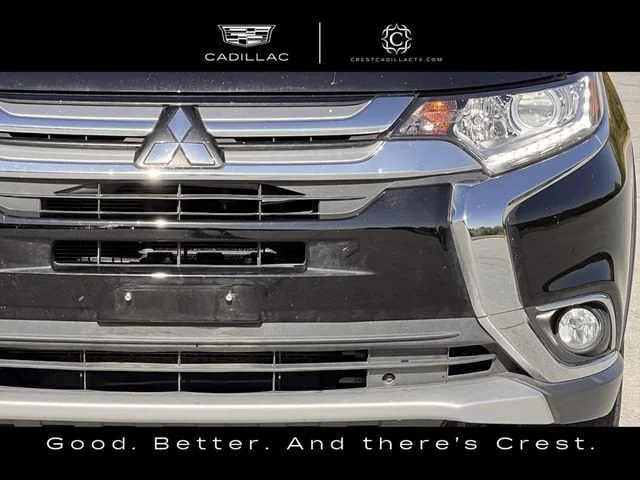 Used 2018 Black Mitsubishi SEL image 7