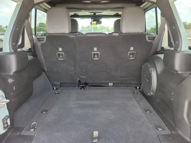 Used 2024 Gray Jeep Rubicon image 5