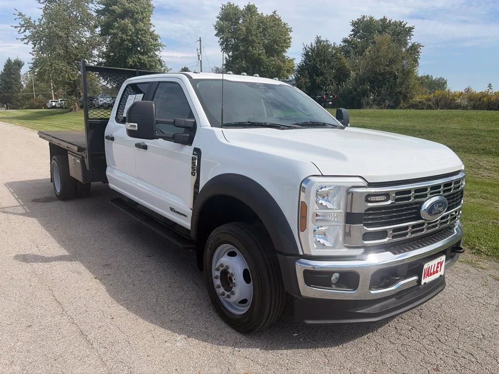 2024 Ford F-550 Super Duty Chassis Cab XL