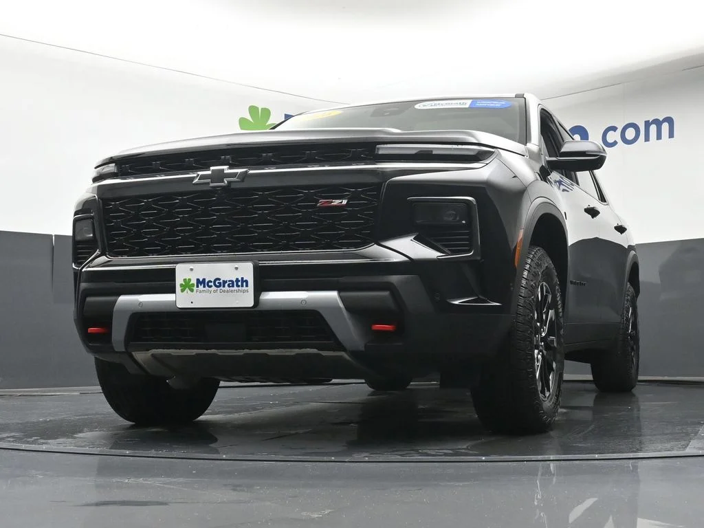 Used 2026 Black Chevrolet Z71 image 7