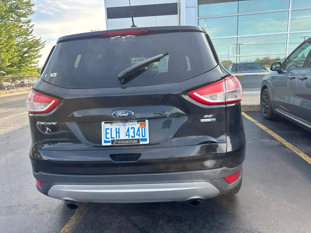 Used 2015 Tuxedo Black Ford SE image 14