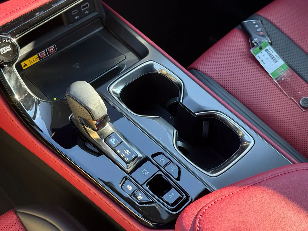 Used 2026 White Lexus 350 F SPORT Handling image 35