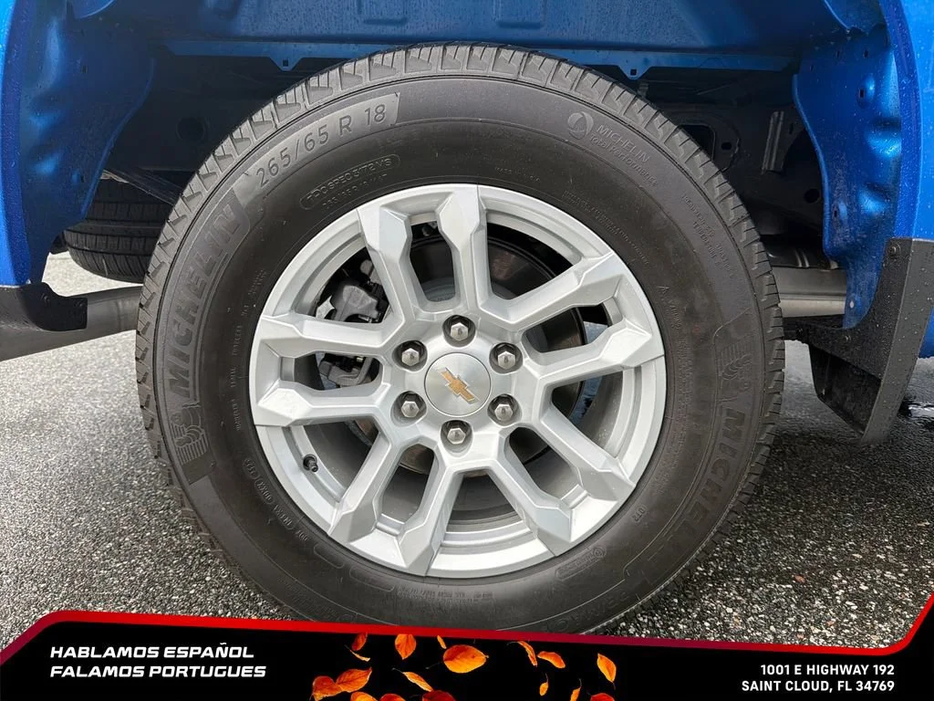 Used 2026 Riptide Blue Metallic Chevrolet LT image 30