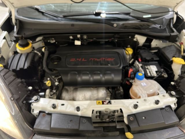 Used 2016 White Ram Tradesman image 23